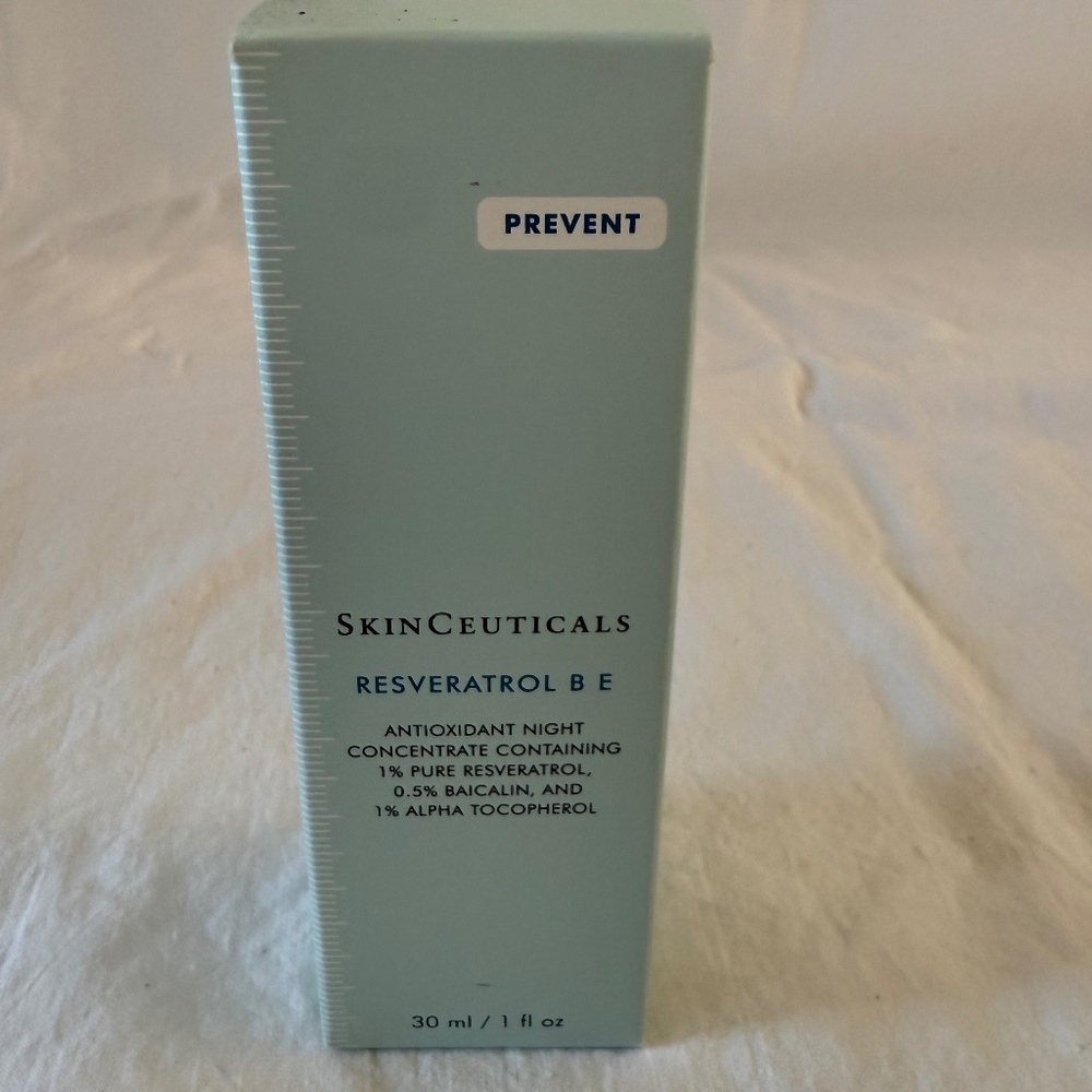 SkincCuticals Resveratrol B E Nighttime Sntioxidant Serum for Face